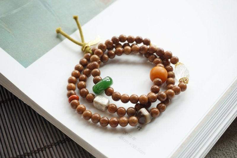 天然庫克手鏈 搭配老蜜蠟面包扣 碧玉跑環 白水晶扭轉乾坤珠 開運 - 手鍊/手環 - 玉石 