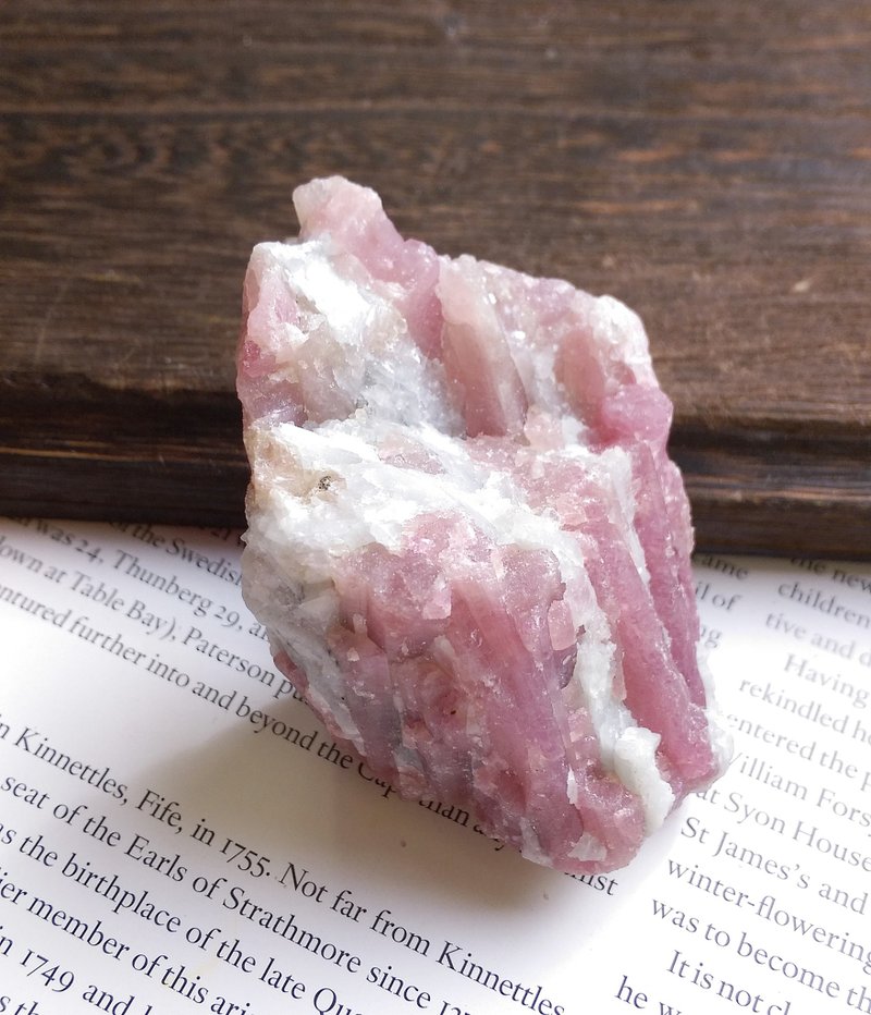 Tourmaline  巴西產地 電氣石 粉碧璽 天然礦石 原礦 - 擺飾/家飾品 - 其他材質 