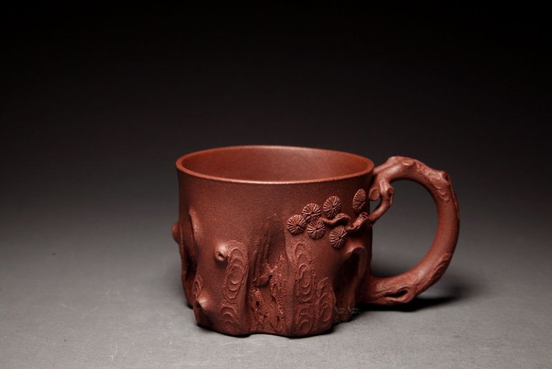 【松樁杯2】 龍山堂 全手工仿生器系列 四號深井底槽青 145cc - 茶壺/茶杯/茶具 - 陶 紫色