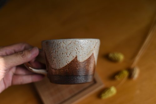 手彫りコーヒーカップ 手彫り コーヒーカップ 木製 天然木 作家 日本製 チェリー材