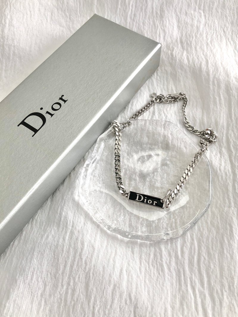【 日本直送　名牌中古包 】Christian Dior クリスチャン ディオール ネックレス シルバー ロゴ プレート vintage オールド n4wcjc - 項鍊 - 其他材質 銀色