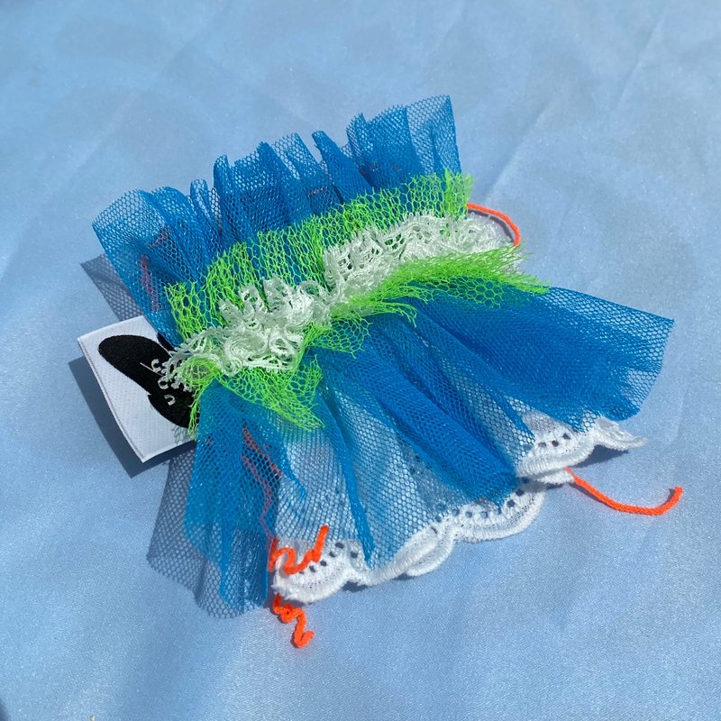 Bouquet | Lace ruffle hairpin - Hair Accessories - Polyester Blue