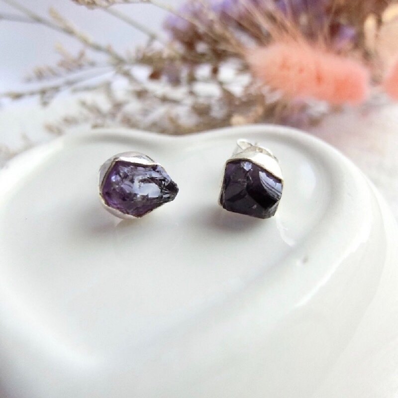紫水晶925純銀原礦冰糖耳環 - 耳環/耳夾 - 寶石 銀色
