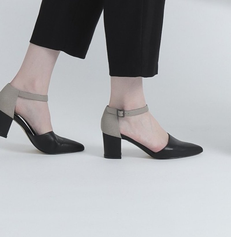 Beveled heel shoes black apricot - High Heels - Genuine Leather Black