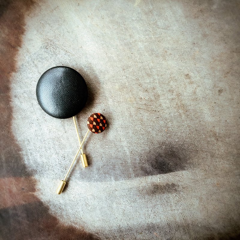 Sienna leather bag buckle pin 2 combination - เข็มกลัด - หนังแท้ สีดำ