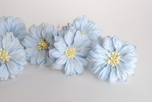 makemefrompaper Paper Flower, 10 pieces DIY small daisy flower size 6.00 cm., soft blue color