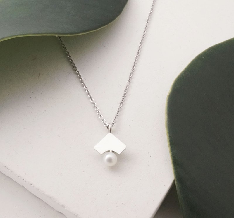 Geometric simple pearl handmade sterling silver necklace - สร้อยคอ - ไข่มุก ขาว