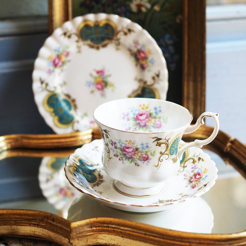 復古英國 Royal Albert 茶杯/ 碟子 / 甜品碟 3件套裝 - 茶壺/茶杯/茶具 - 瓷 多色