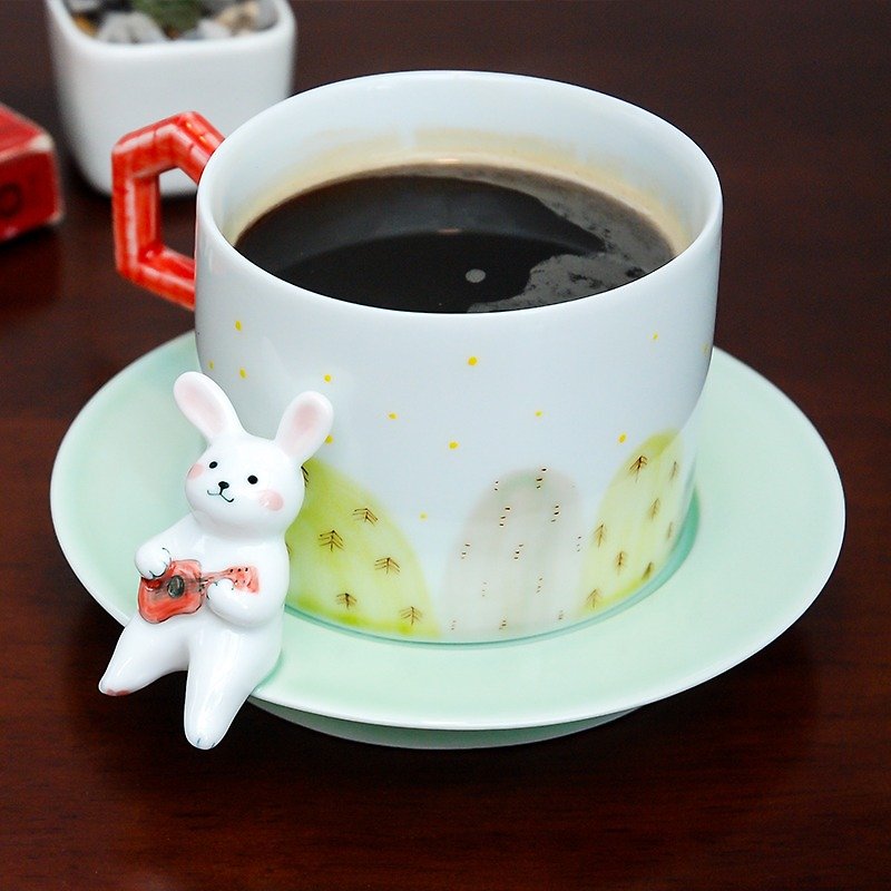 Three shallow pottery original design small rabbit grumble couple coffee cup creative hand to send friends birthday wedding gift - แก้วมัค/แก้วกาแฟ - เครื่องลายคราม 