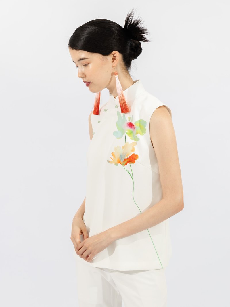 ノースリーブAラインチャイナトップス｜香港デザイン｜クラシカル｜上品｜東洋と西洋の融合 - チャイナドレス - その他の素材 ホワイト