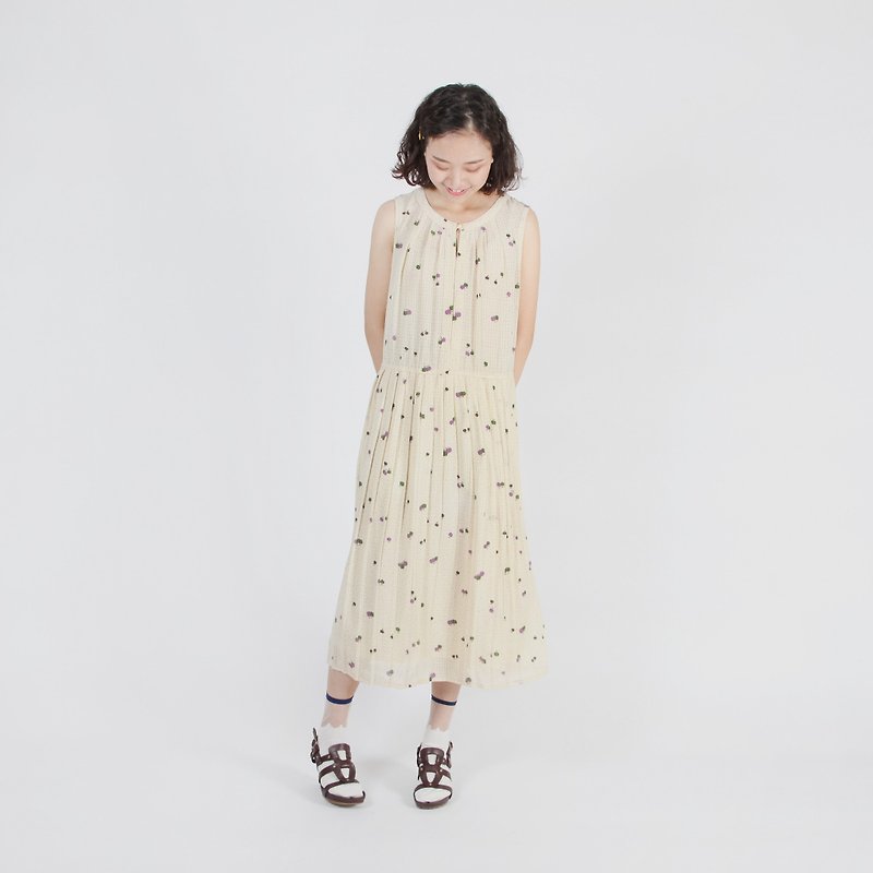 [Egg Plant Vintage] Cream Apple Print Sleeveless Vintage Dress - One Piece Dresses - Polyester Yellow