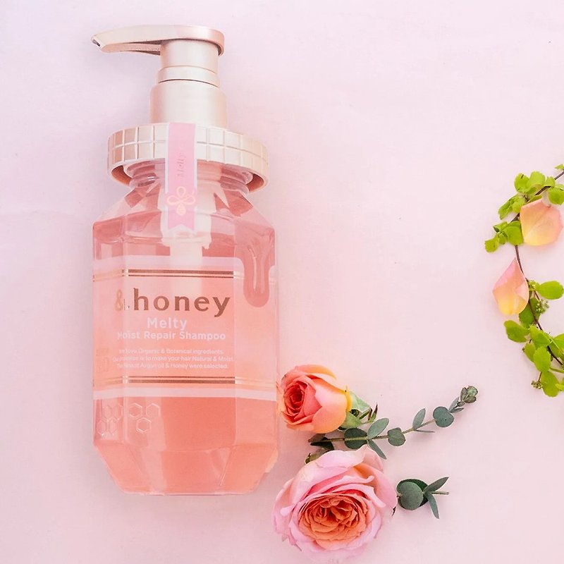Japan&honey melty honey shiny and smooth shampoo retains water, smoothes and smoothes frizz - Shampoos - Other Materials Pink