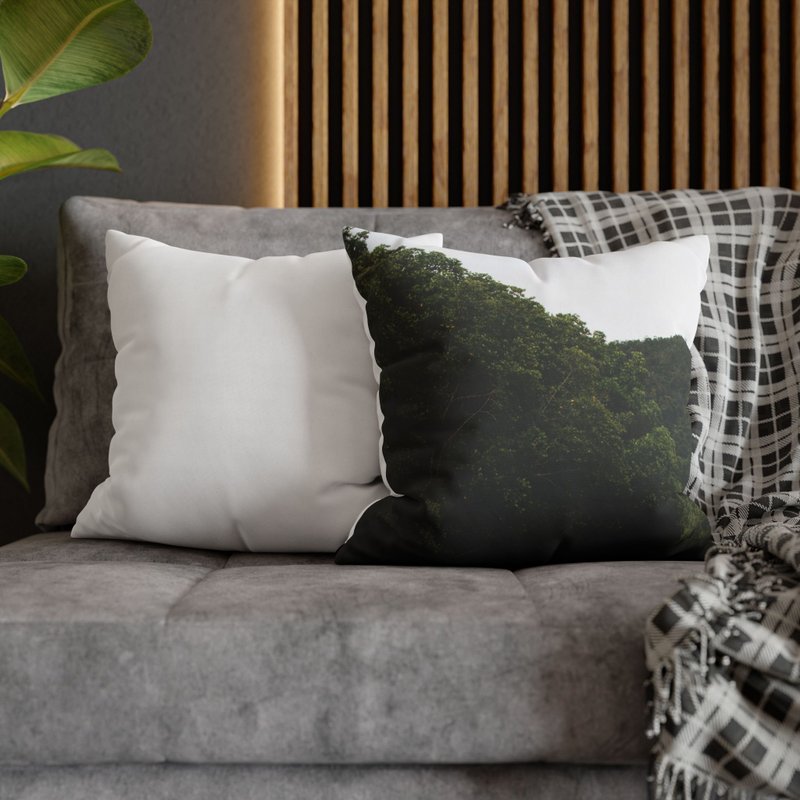 Green Forest Cushion Cover - gussurï - ของวางตกแต่ง - เส้นใยสังเคราะห์ สีเขียว