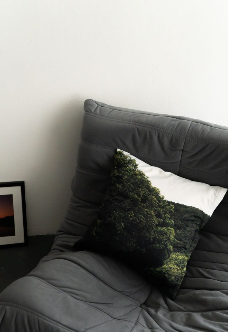 Green Garden Cushion Cover - 擺飾/家飾品 - 聚酯纖維 綠色