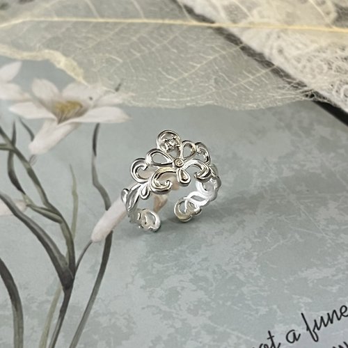 One Dimple 單窩 : 純銀 k金珠寶設計與訂製 水流皇冠戒指 蕾絲花紋 925銀
