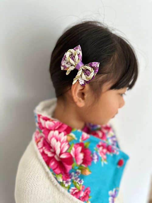 sunflowercorsage 新年飾物 手工縫製台灣牡丹保暖圍巾圍脖頸巾 及和風花花髮夾