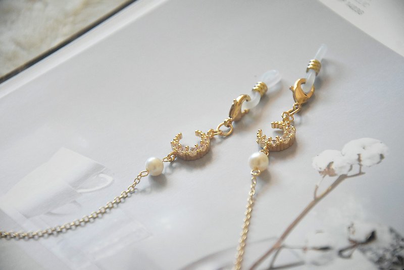 Fly to the Moon - 14k GP Glasses/Mask Chain Freshwater Pearl - กรอบแว่นตา - ไข่มุก 
