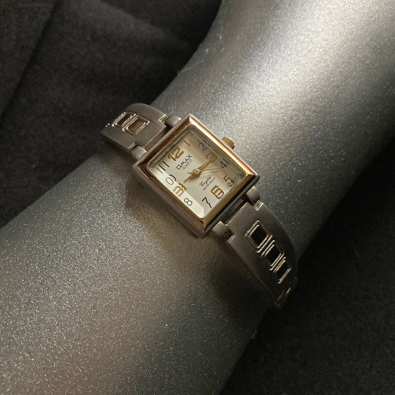 OMAX 立體鏡面 特製造型不鏽鋼錶帶 石英錶 vintage 復古 - 女錶 - 其他金屬 銀色