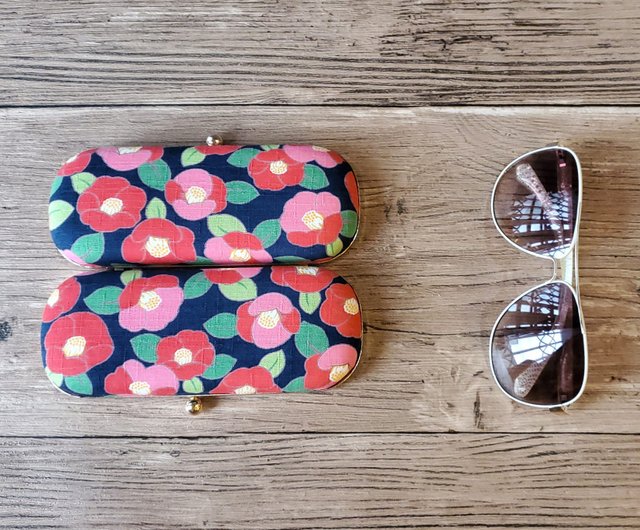 Japanese flower glasses case pen box mouth gold box hard shell glasses case Japanese cloth Shop littlething Eyeglass Cases Cleaning Cloths Pinkoi