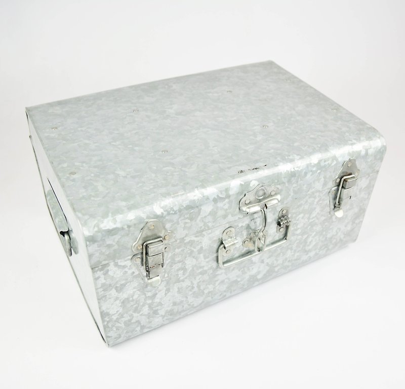Slightly Cold Morning Treasure Box-Fair Trade - กล่องเก็บของ - โลหะ สีเทา