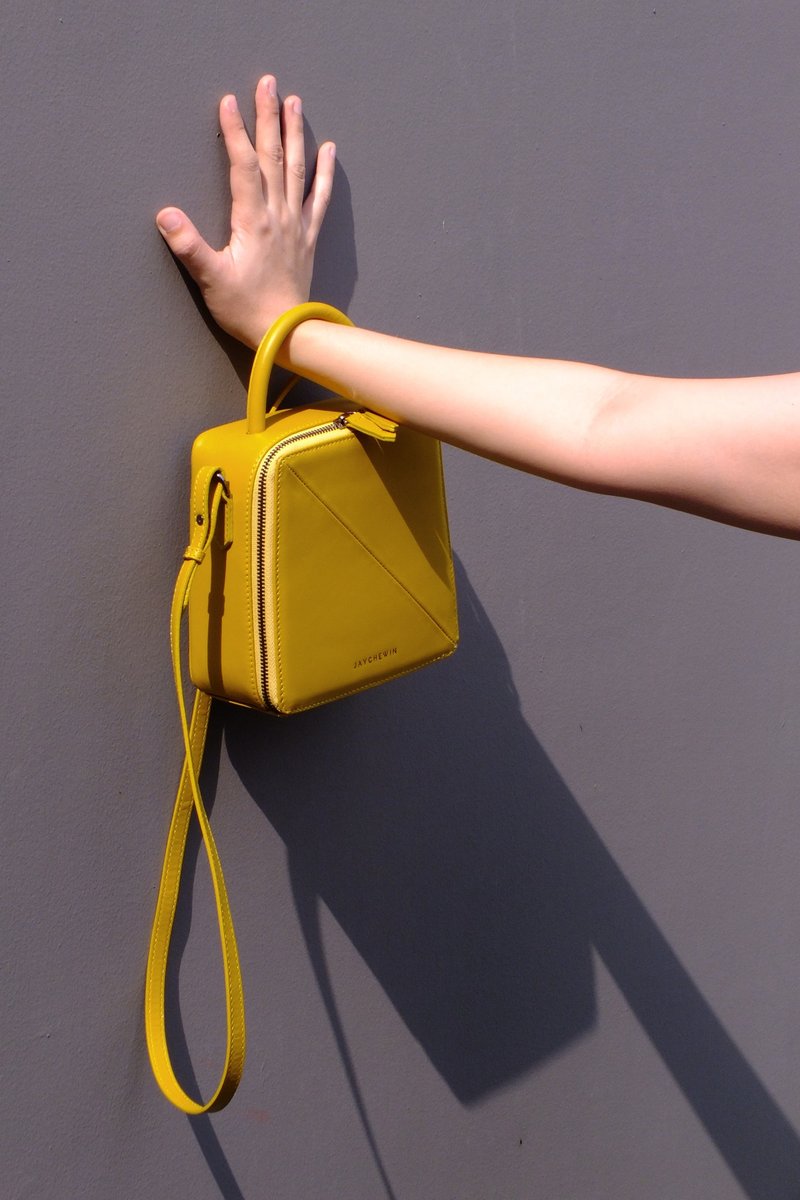 泰國包 Butter Cross-body Bag / 芥末黃色 Mustard Yellow - 側背包/斜背包 - 真皮 黃色