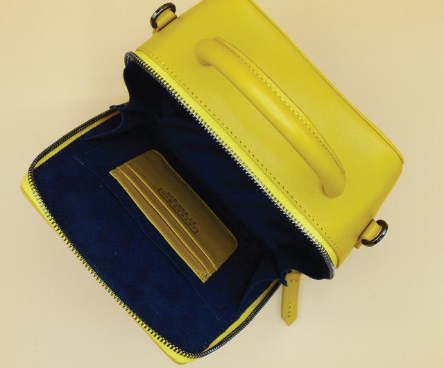 Butter yellow online purse