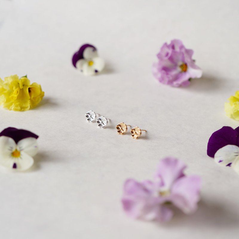 Viola earrings/ Clip-On clip - ต่างหู - โลหะ หลากหลายสี