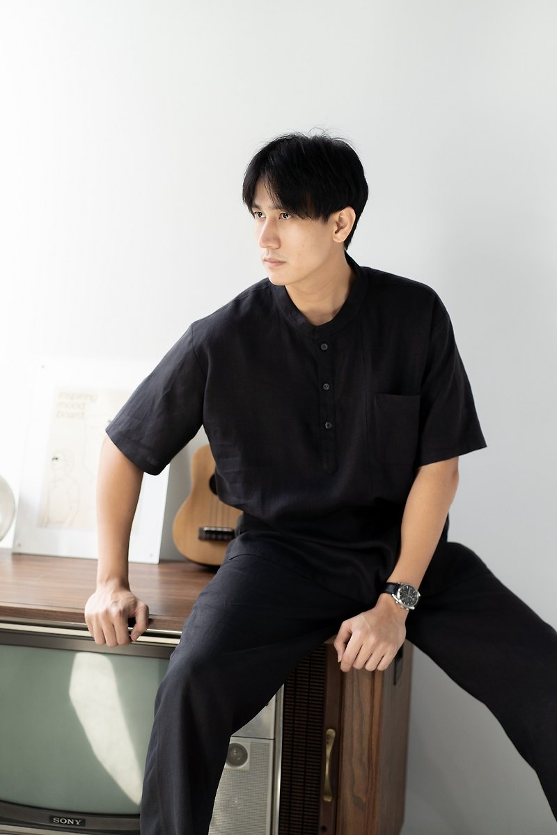 Blue & J Natural Linen Shirt with Short Sleeves and Front Pocket - Black - 男裝 恤衫 - 亞麻 黑色