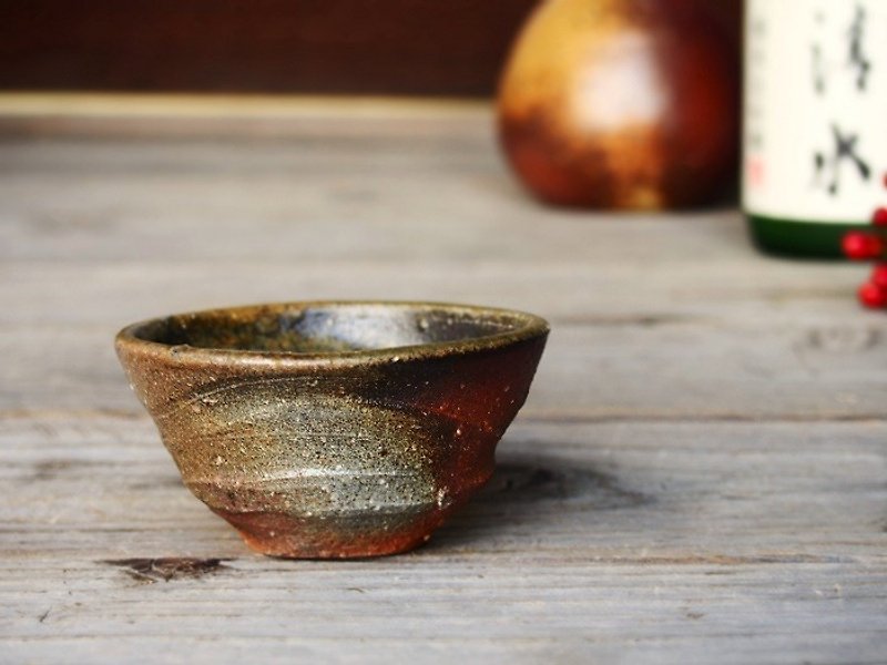 Bizen roasted sweet sake _ gi-101 - เซรามิก - ดินเผา สีนำ้ตาล