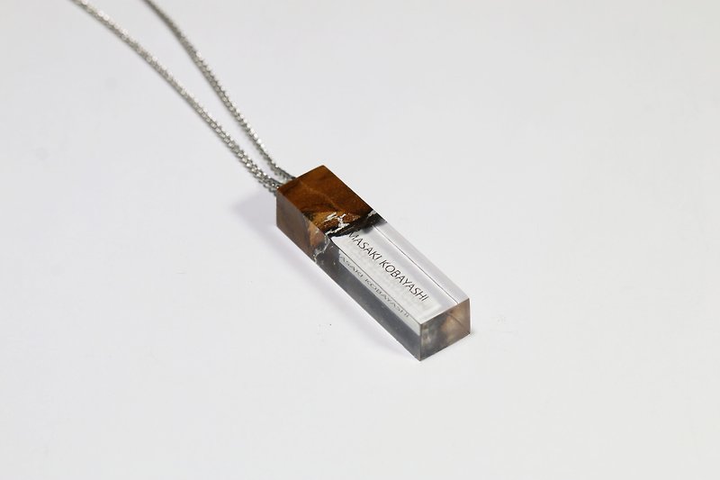 Your signature necklace - Teak wood x Transparent base - 項鍊 - 木頭 透明