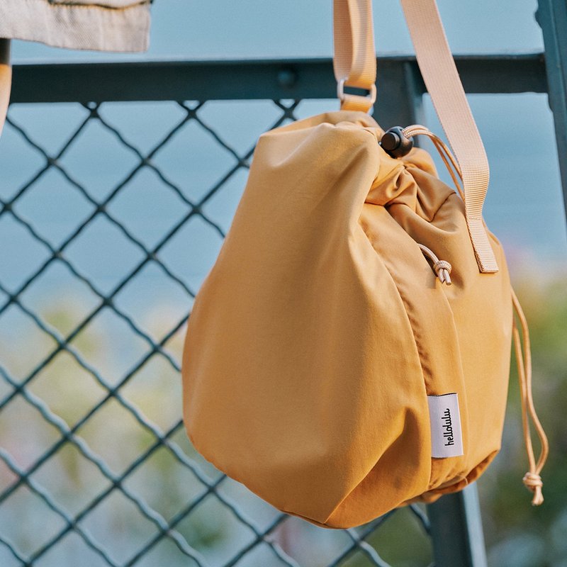 CHICO 2 Sided Bucket Bag (S Size), Crossbody Drawstring Shoulder Bag (Toffee) - กระเป๋าแมสเซนเจอร์ - ไนลอน สีนำ้ตาล