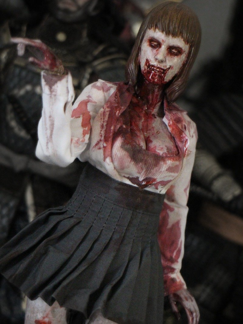 12" Zombie Head Sculpture Emma (Emma) - ตุ๊กตา - วัสดุอื่นๆ 