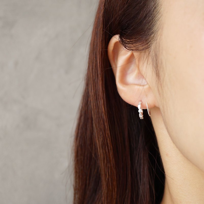 Double visible pattern earrings SV - ต่างหู - ทองแดงทองเหลือง สีเงิน