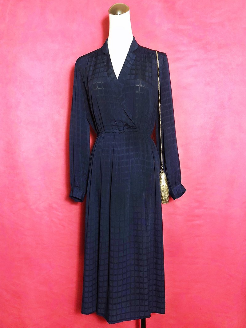 Dark blue textured long-sleeved vintage dress / brought back to VINTAGE abroad - One Piece Dresses - Polyester Blue