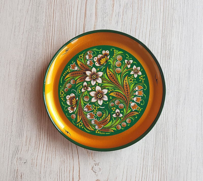 Khokhloma painting decorative wall plate - green gold Russian decor panel 150 mm - Wall Décor - Wood Green