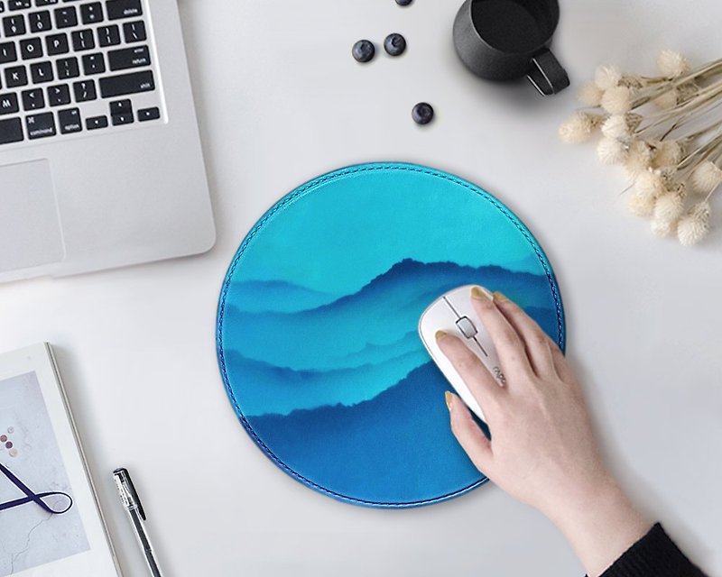 Leather Hand-painted Ink Landscape Painting Mouse Pad, Handmade Leather Mouse Pad, Gift (Free Engraved English Name) - แผ่นรองเมาส์ - หนังแท้ สีน้ำเงิน