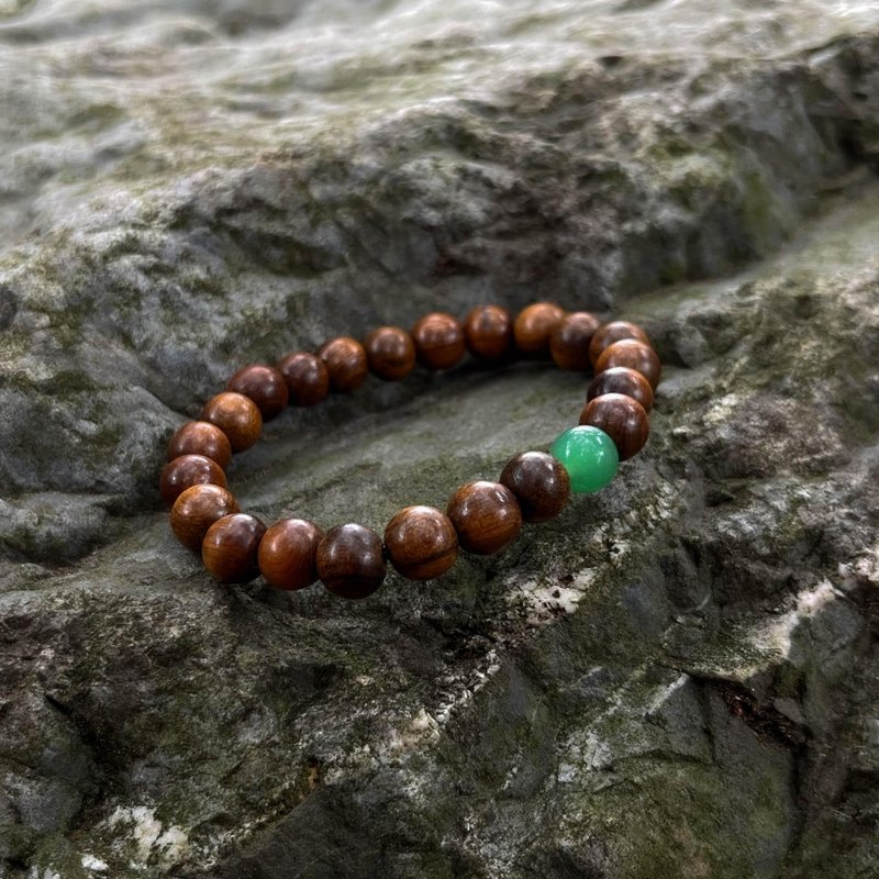 Natural sandalwood green agate bracelet - สร้อยข้อมือ - ไม้ 