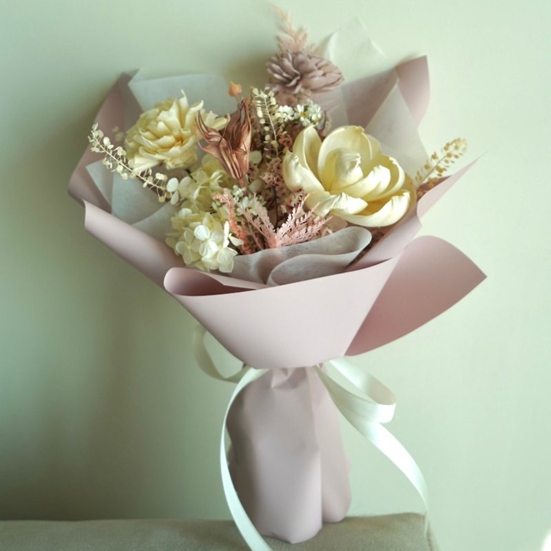 Dry bouquet, pink birthday bouquet, Valentine's Day bouquet, Chinese Valentine's Day gift, graduation proposal - ช่อดอกไม้แห้ง - พืช/ดอกไม้ สึชมพู