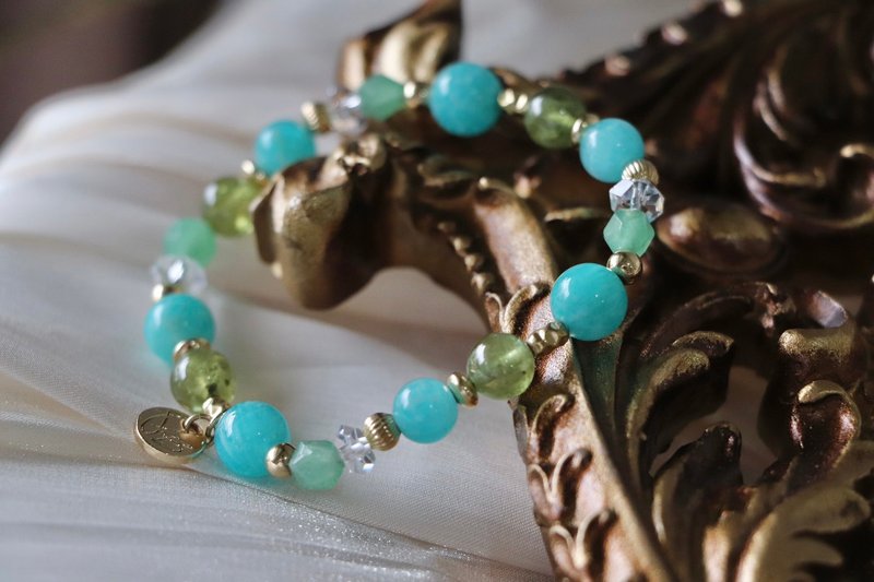 Hope Spring Bracelet Raw Mine Design / Hippolyta - High-quality Tianhe Stone- Tsavorite - Tanglin - Bracelets - Crystal Green