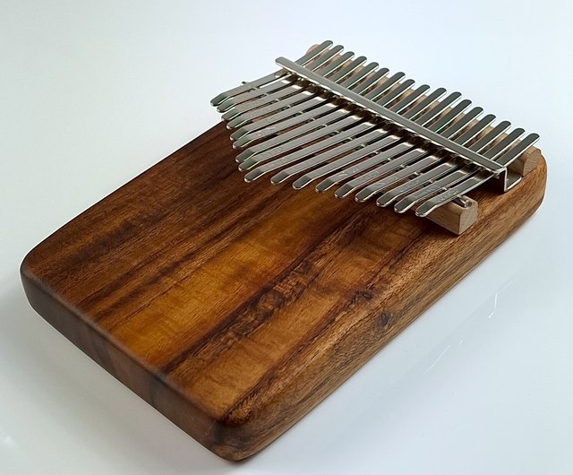 オリジナルデザインのプレート式17音親指琴カリンバ オリジナルデザインのプレート式17音親指琴カリンバ 拇指琴2024