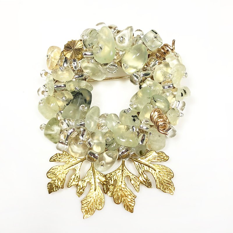Exquisite -Japanese Style Brooch【Harvest Grapes】【New Year Gift 】New Year Brooch - Brooches - Gemstone Gold
