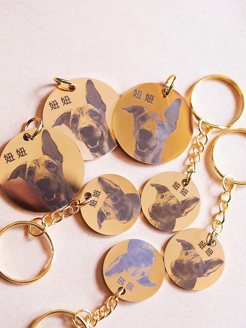 [Customized laser engraving] 30mm pet photo key ring - Keychains - Other Metals Gold