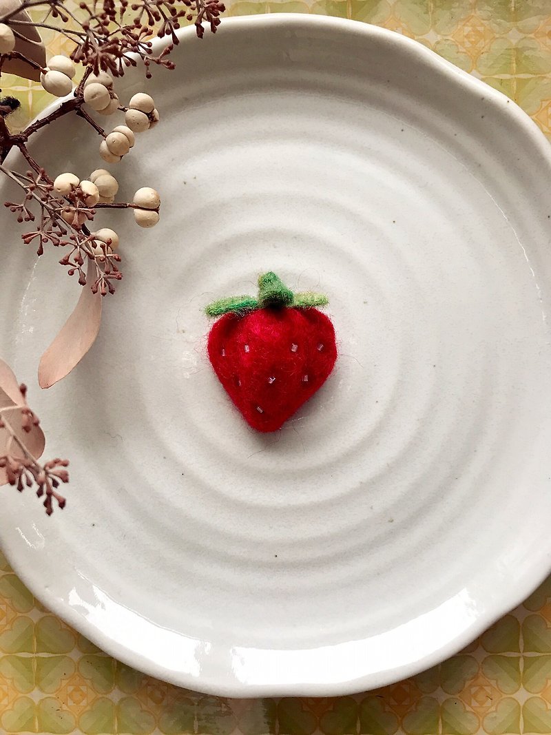 水果系列別針*草莓 - 胸針 - 羊毛 紅色