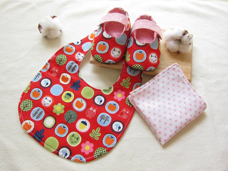Red Apple + owl - Baby Shoes + bibs + handkerchief (red three groups) - Baby Gift Sets - Cotton & Hemp Red