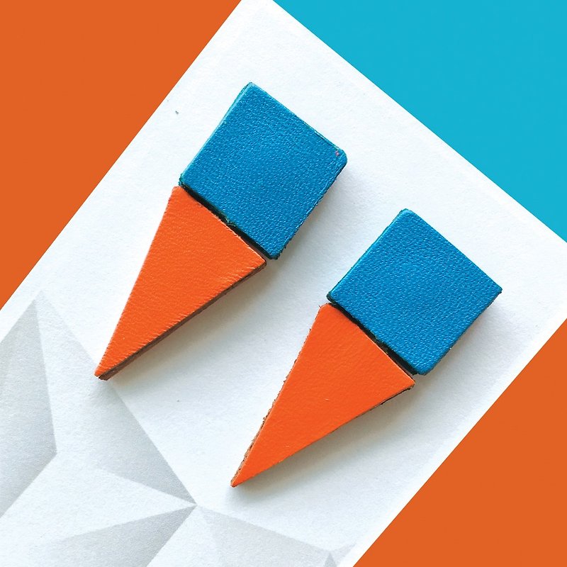 Geometric Stud Leather Earrings - ต่างหู - หนังแท้ สีส้ม