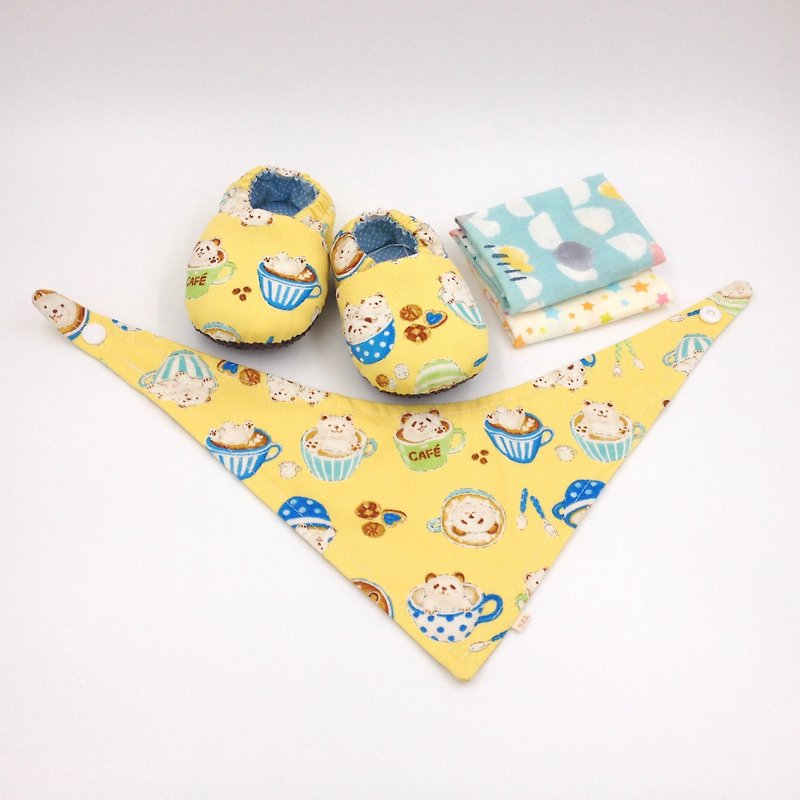 Coffee Latte Bear-Moon Baby Gift Box (Toddler Shoes/Baby Shoes/Baby Shoes + 2 Handkerchiefs + Scarf) - ของขวัญวันครบรอบ - ผ้าฝ้าย/ผ้าลินิน สีเหลือง