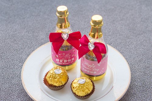 幸福朵朵 婚禮小物 花束禮物 三八婦女節禮物 活動贈品 香檳糖果瓶(金莎2顆入)