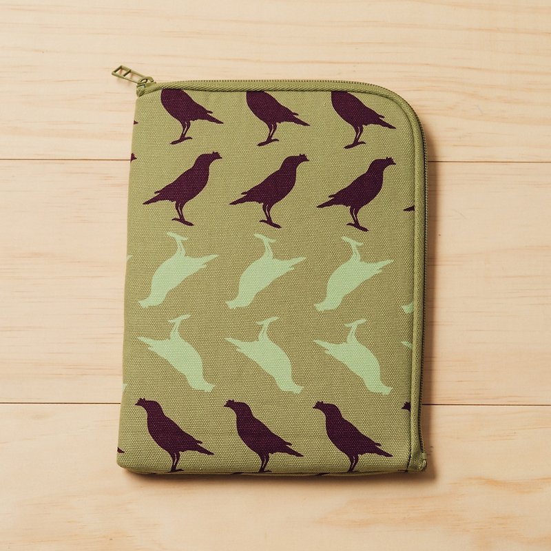 iPad Mini Sleeve/Crested Myna No.5/Puple & Olive - Tablet & Laptop Cases - Cotton & Hemp Green