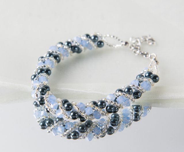 極美品 SWAROVSKI スワロフスキー ブレスレット チェーンブレス 水色 高価ファッション - 極美品 SWAROVSKI スワロフスキー