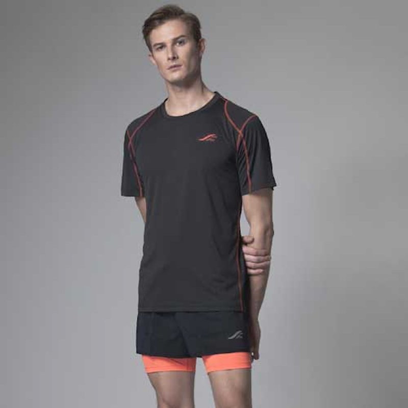 MIT 彈性吸排圓領衫 中性款 - 男裝運動服/上衣 - 聚酯纖維 多色